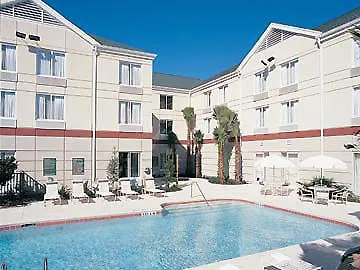 Hotel La Quinta & By Wyndham 3*