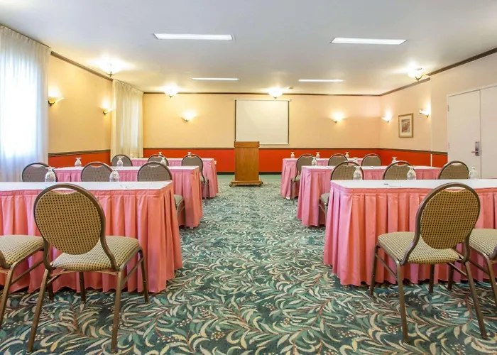 La Quinta & By Wyndham 3* South Holland