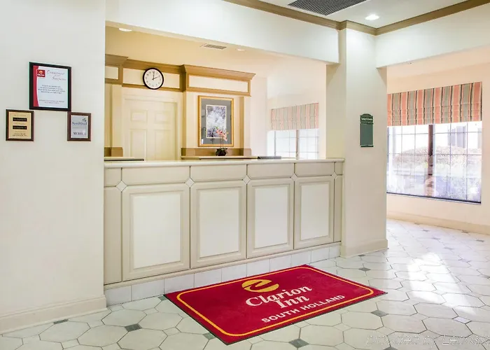 La Quinta & By Wyndham Hotel