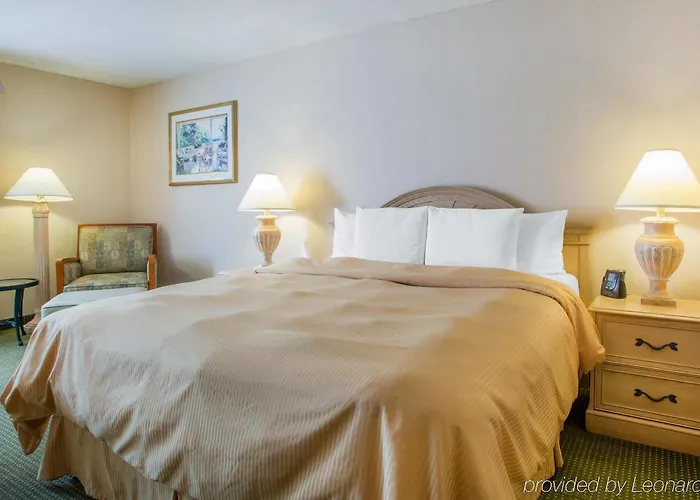 La Quinta & By Wyndham Hotel