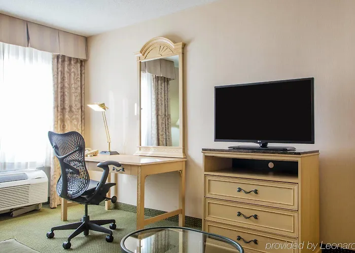 La Quinta & By Wyndham